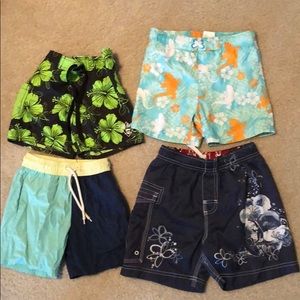 Great value! Bundle boys swim trunks size 3-4T